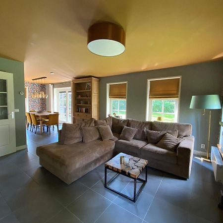 Lush Villa In Hippolytusho With Jacuzzi Hippolytushoef Buitenkant foto