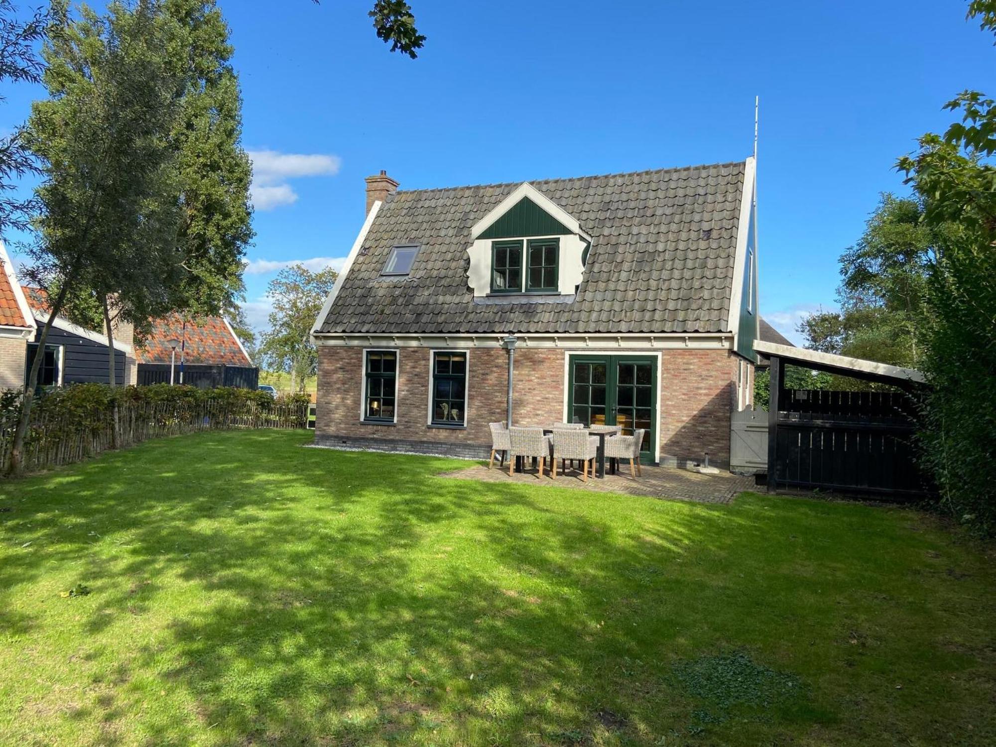 Lush Villa In Hippolytusho With Jacuzzi Hippolytushoef Buitenkant foto